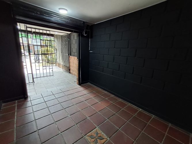 Local en Arriendo en Belén, Medellín - Miniatura 6