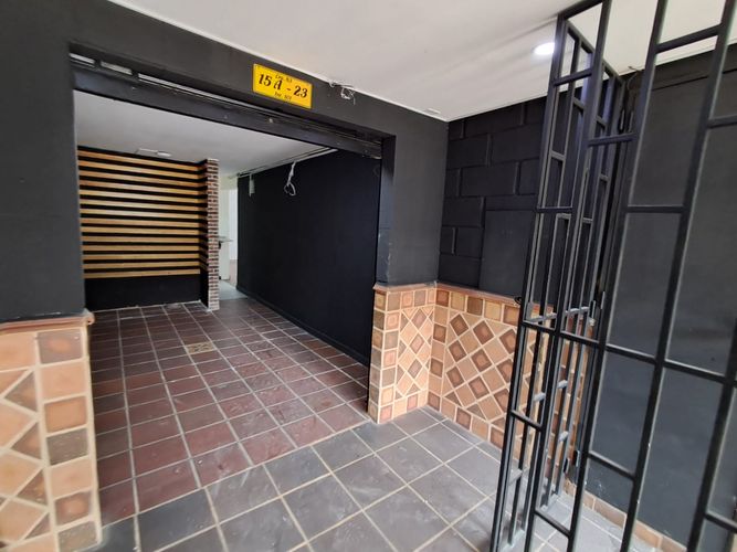 Local en Arriendo en Belén, Medellín - Miniatura 11
