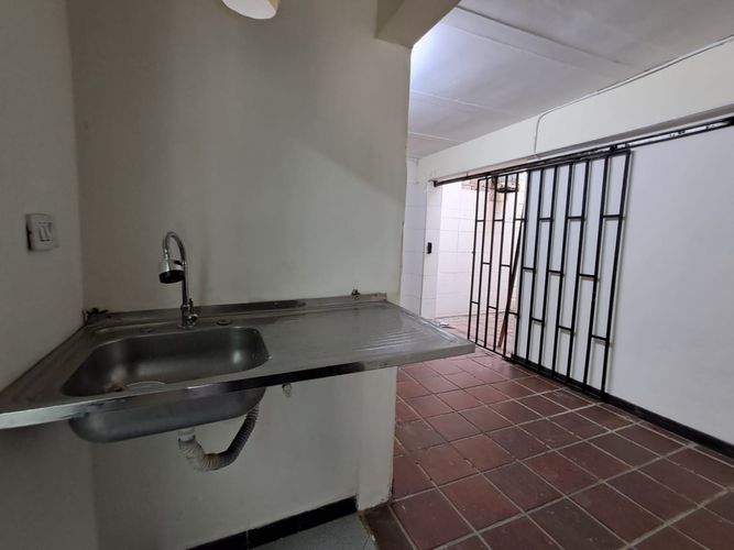 Local en Arriendo en Belén, Medellín - Miniatura 15