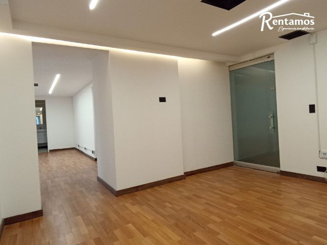 Oficina en arriendo en El Poblado, Medellín - Miniatura 5