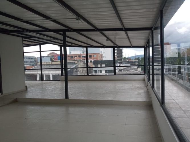 Edificio en Arriendo en Lago gaitan, Bogotá - Miniatura 4