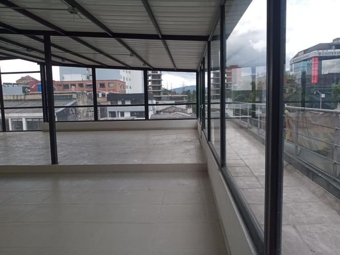 Edificio en Arriendo en Lago gaitan, Bogotá - Miniatura 6