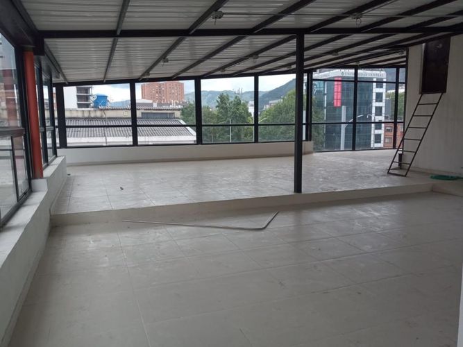 Edificio en Arriendo en Lago gaitan, Bogotá - Miniatura 23