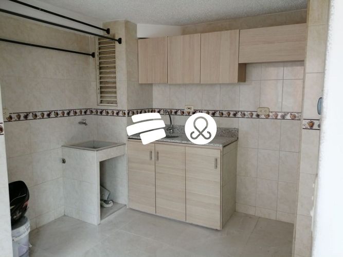 Apartamento en  Venta en Eduardo puyana, Soacha - Miniatura 3