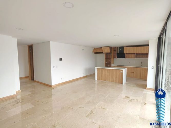Apartamento en Venta en Laureles, Medellín - Miniatura 2