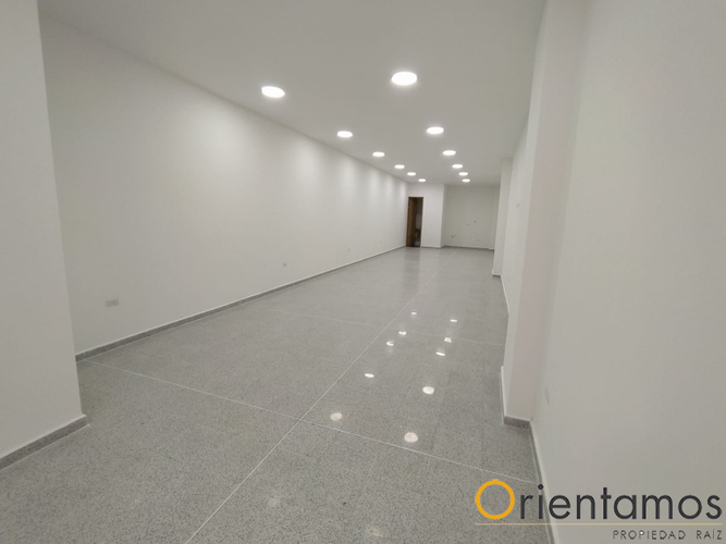 Local en  Arriendo en La esmeralda, Itaguí - Miniatura 2