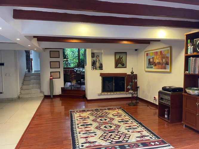 Casa en Arriendo en Santa Barbara, Bogotá - Imagen 1