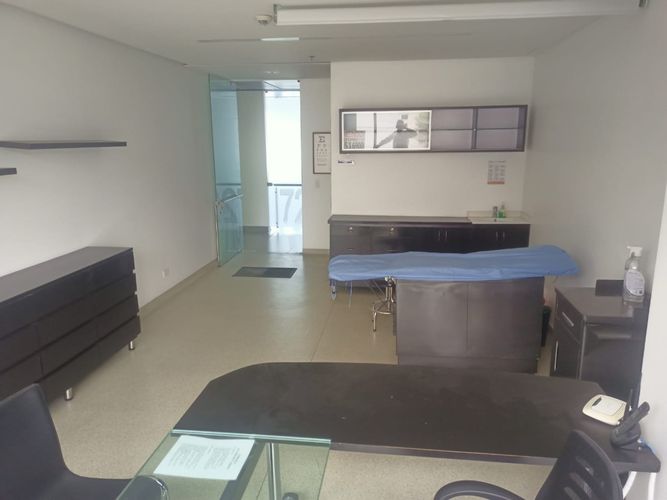 Oficina en  Arriendo en Antiguo country, Bogotá - Miniatura 4