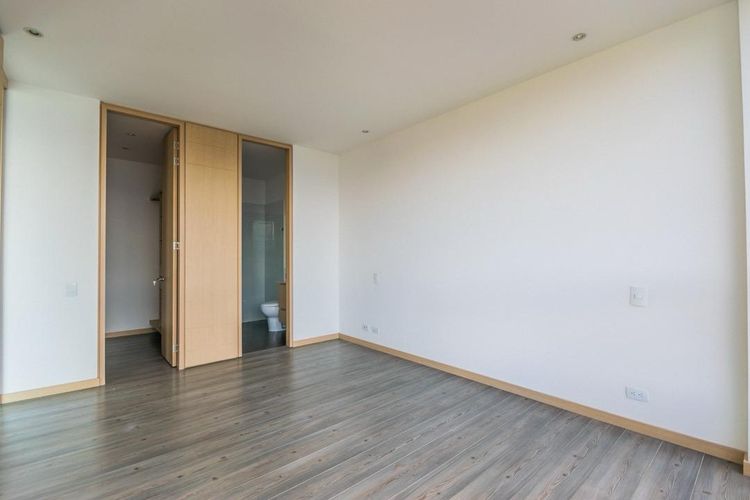 Apartaestudio en Venta en Altos del poblado, Medellín - Miniatura 6
