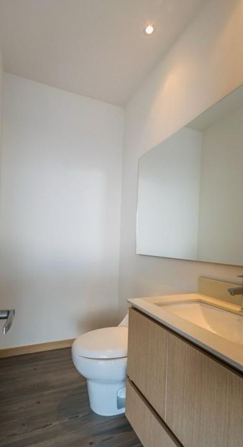 Apartaestudio en Venta en Altos del poblado, Medellín - Miniatura 9