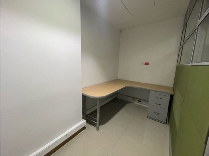 Oficina en  Arriendo en Milla de Oro, Medellín - Miniatura 5