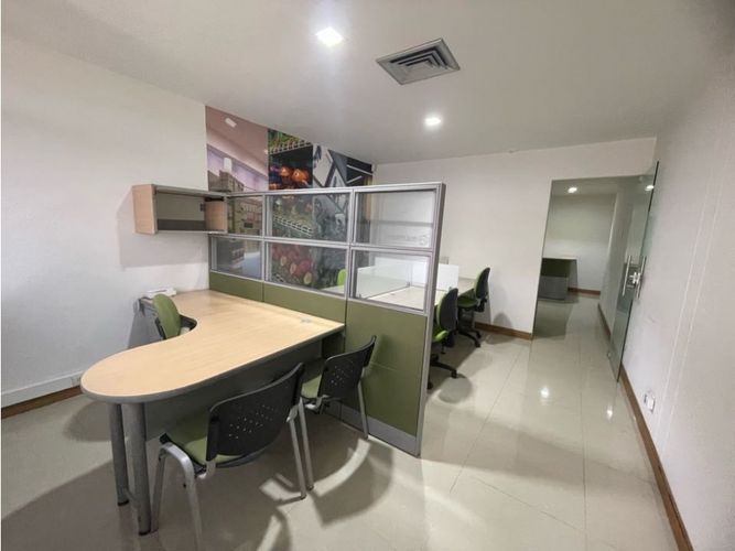 Oficina en  Arriendo en Milla de Oro, Medellín - Miniatura 10