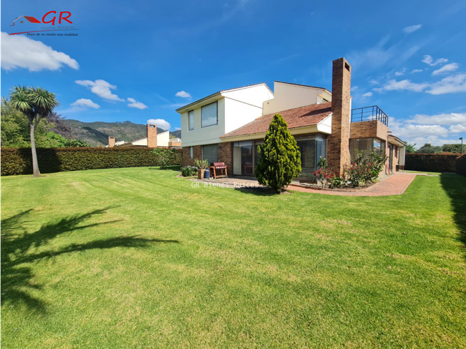Casa en venta en Cota - Imagen 1