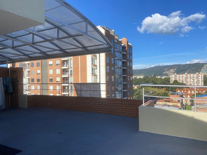 Apartamento en Venta en Cantalejo, Bogotá - Miniatura 2