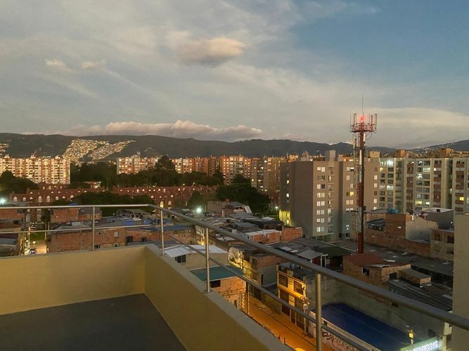 Apartamento en Venta en Cantalejo, Bogotá - Miniatura 4