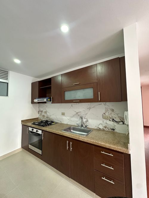 Apartamento en Arriendo en Cedritos, Bogotá - Miniatura 2