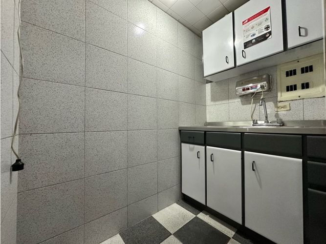 Edificio en  Arriendo en Barrios unidos, Bogotá - Miniatura 11