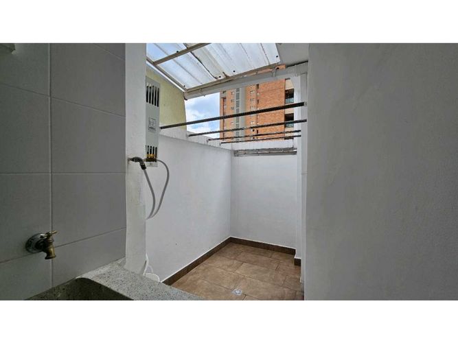 Apartamento en Venta en Laureles, Medellín - Miniatura 11