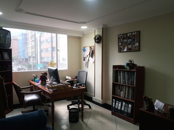 Oficina en  Venta en Lago gaitan, Bogotá - Miniatura 2
