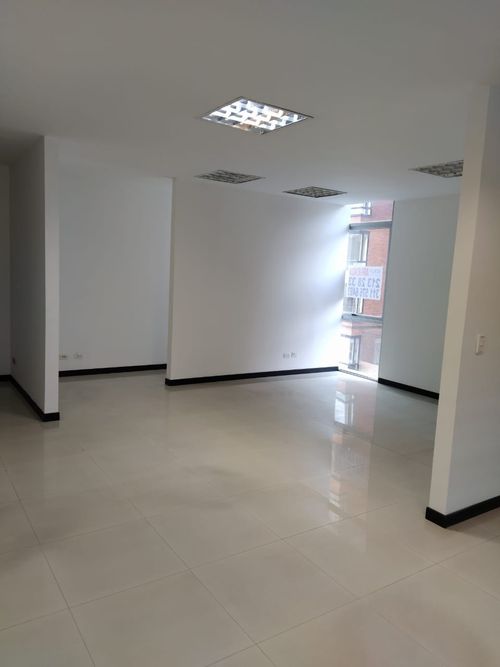 Oficina en Arriendo en Chico norte, Bogotá - Miniatura 5