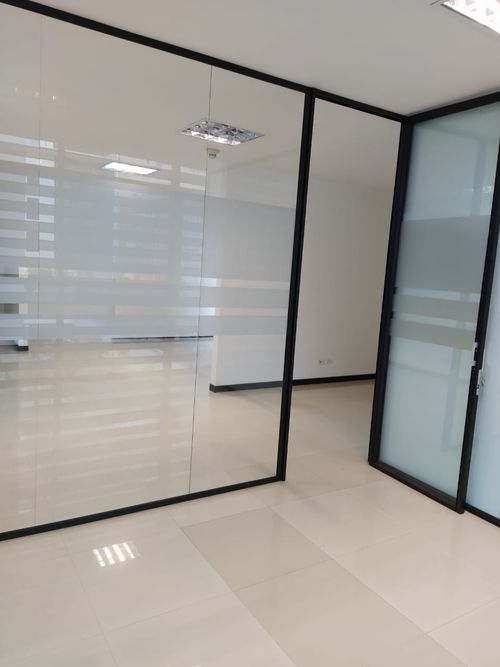 Oficina en Arriendo en Chico norte, Bogotá - Miniatura 9