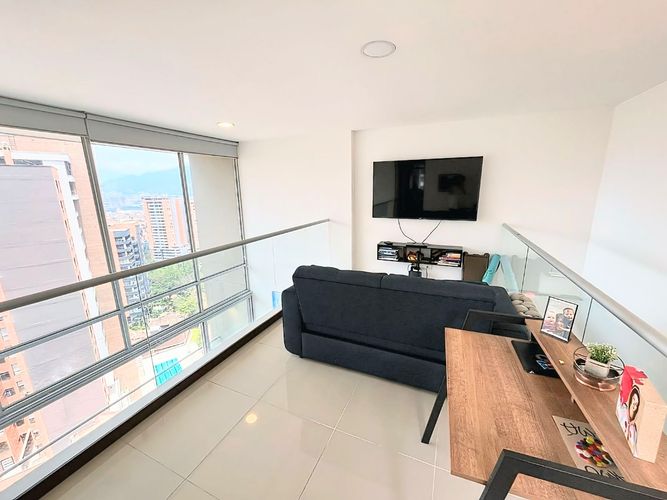 Apartamento en Venta en Cumbres, Envigado - Miniatura 2