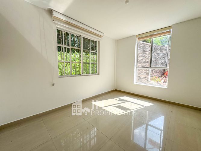 Casa en Venta en Versalles, Floridablanca - Miniatura 5
