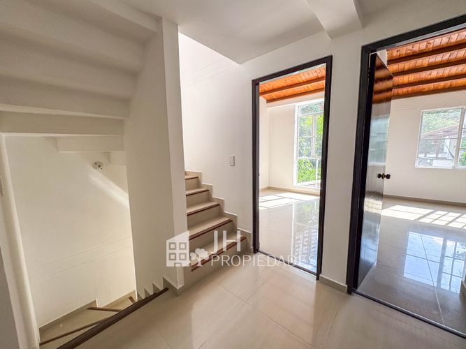 Casa en Venta en Versalles, Floridablanca - Miniatura 16