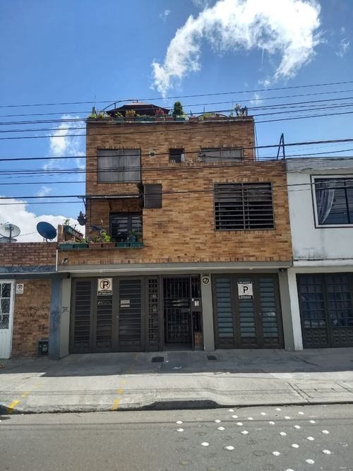 Edificio en  Venta en Engativá, Bogotá - Imagen 1