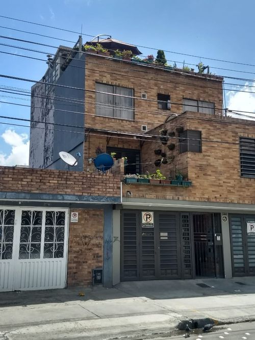 Edificio en  Venta en Engativá, Bogotá - Miniatura 2