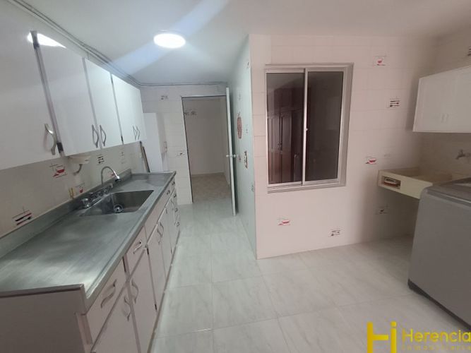 Casa en  Arriendo en Santa Mónica, Medellín - Miniatura 3