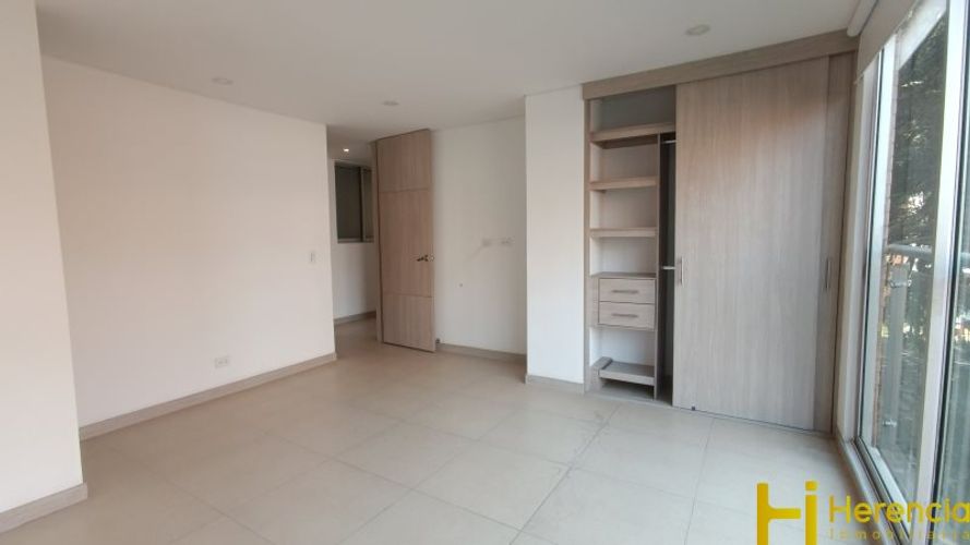 Apartamento en Arriendo en Laureles, Medellín - Miniatura 13