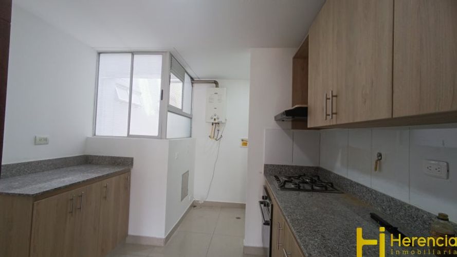 Apartamento en Arriendo en Zuñiga, Envigado - Miniatura 4