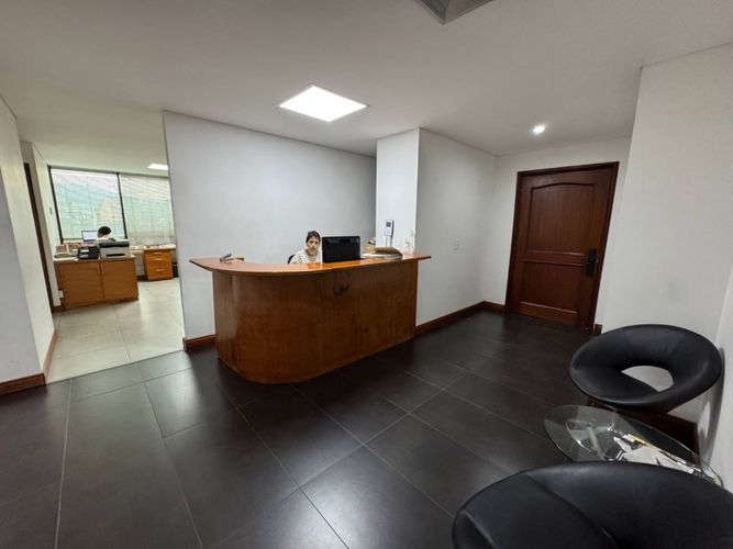 Oficina en Venta en La aguacatala, Medellín - Miniatura 2
