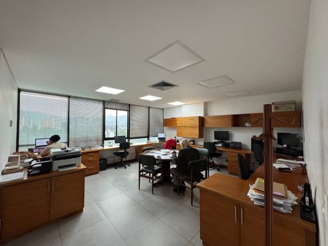 Oficina en Venta en La aguacatala, Medellín - Miniatura 3