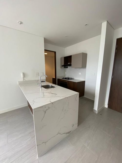 Apartaestudio en Arriendo en Pinares alto, Pereira - Miniatura 2
