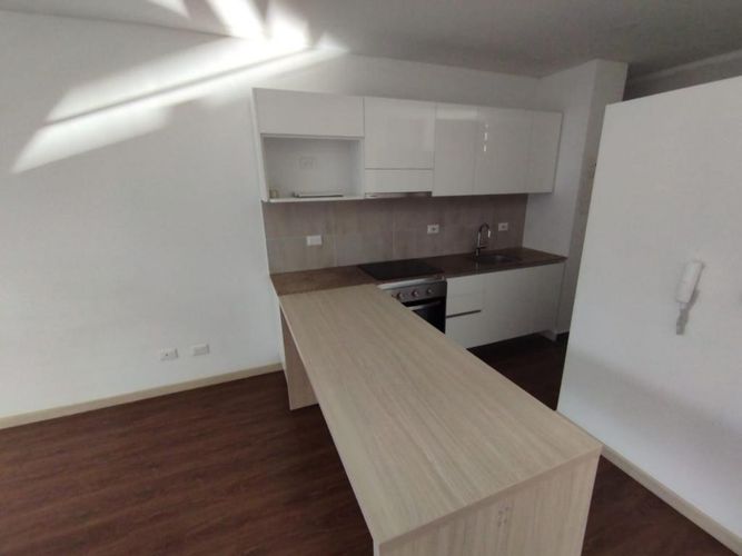 Apartaestudio en  Arriendo en Santa Barbara, Bogotá - Miniatura 8