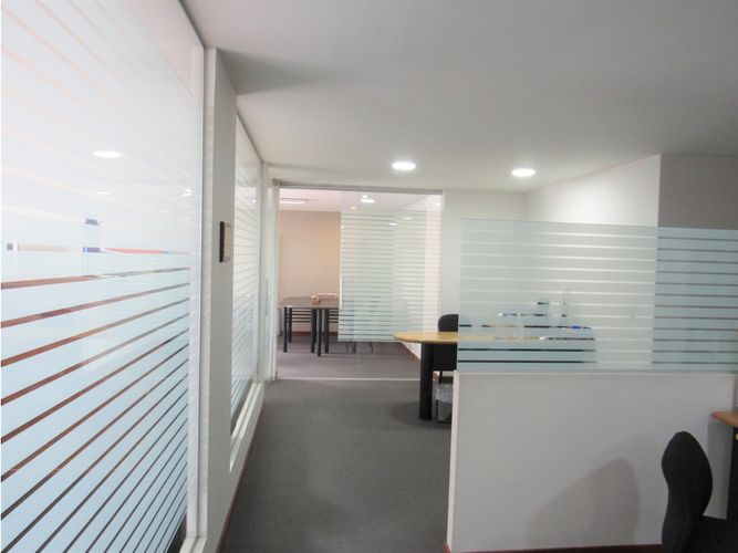 Oficina en  Arriendo en El chico, Bogotá - Miniatura 3
