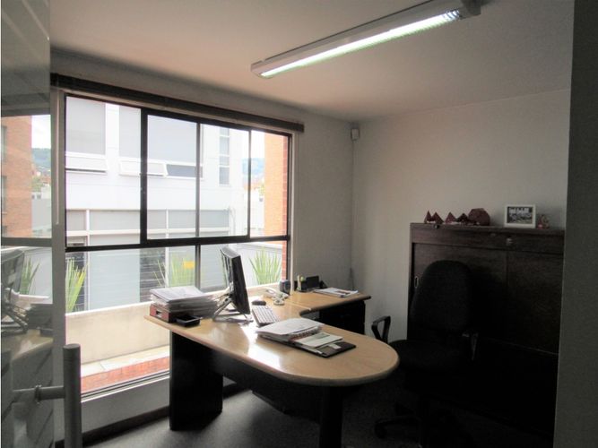 Oficina en  Arriendo en El chico, Bogotá - Miniatura 4