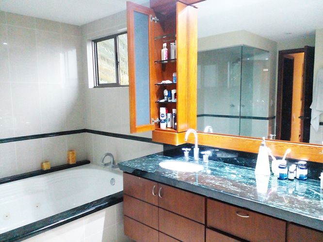 Casa en Arriendo en El Poblado, Medellín - Miniatura 14