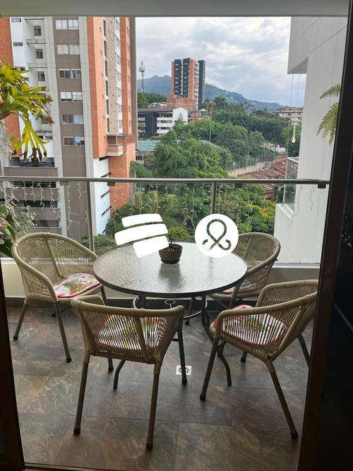 Apartamento en  Venta en El Poblado, Envigado - Miniatura 4