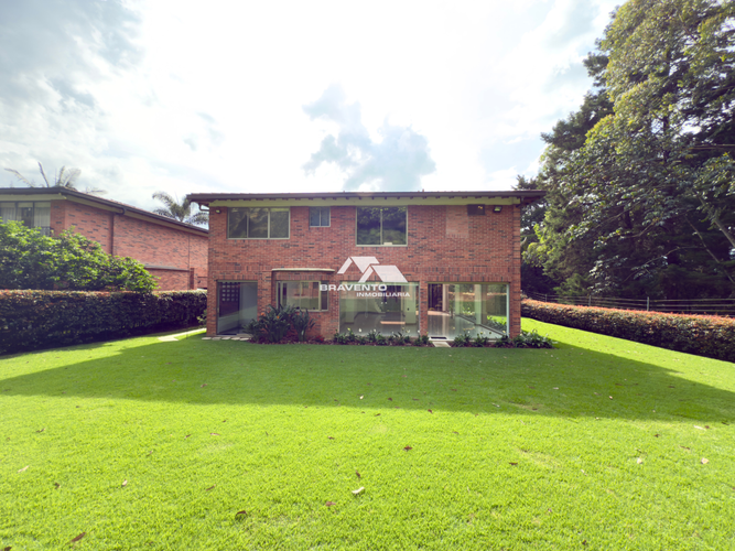Casa en Arriendo en El Poblado, Medellín - Miniatura 16