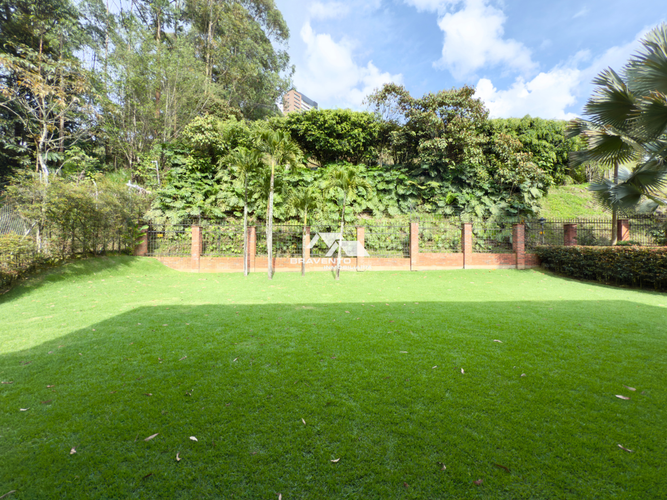 Casa en Arriendo en El Poblado, Medellín - Miniatura 18