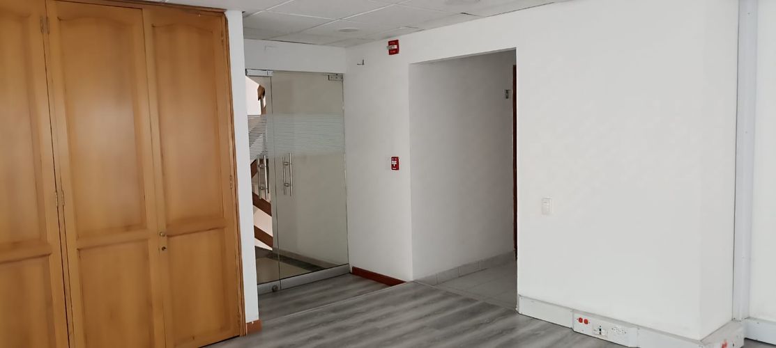 Oficina en Arriendo en Chico norte, Bogotá - Miniatura 3