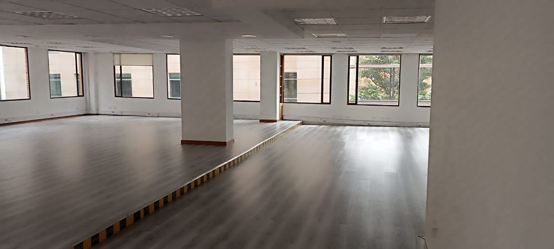 Oficina en Arriendo en Chico norte, Bogotá - Miniatura 8