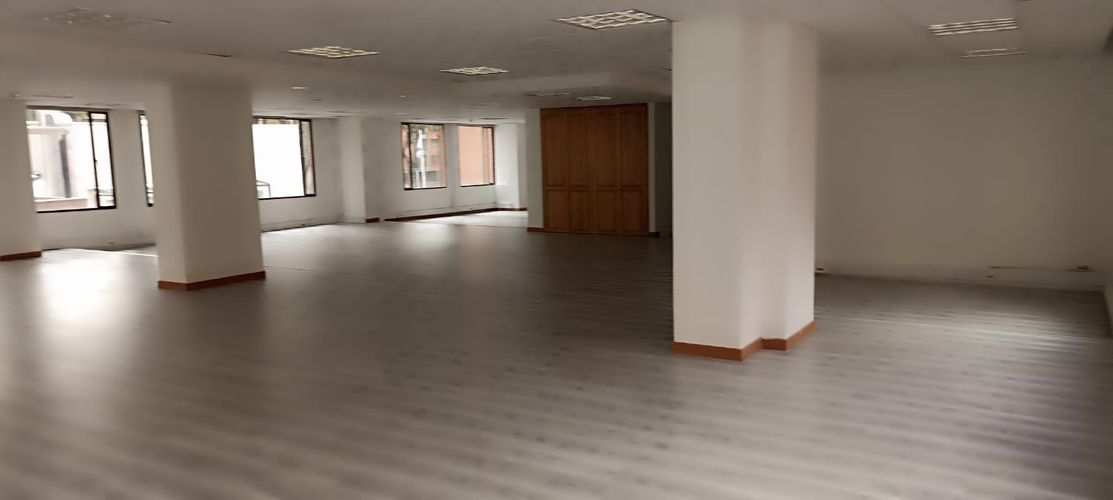 Oficina en Arriendo en Chico norte, Bogotá - Miniatura 9