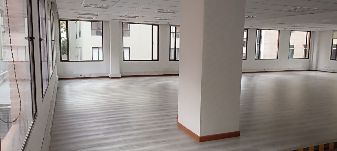 Oficina en Arriendo en Chico norte, Bogotá - Miniatura 11