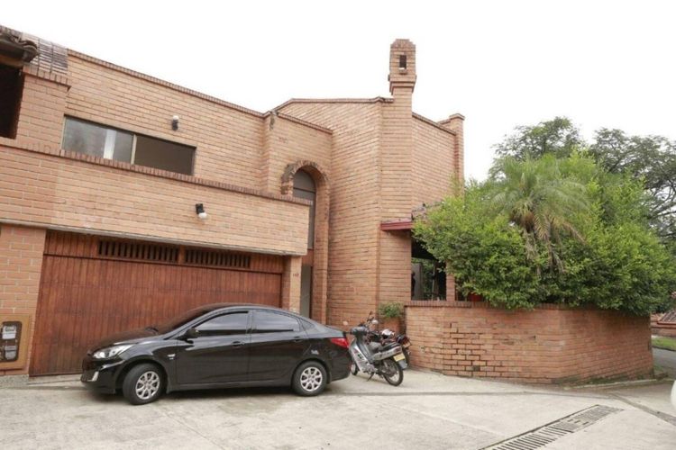 Casa en Arriendo en El Poblado, Medellín - Imagen 1