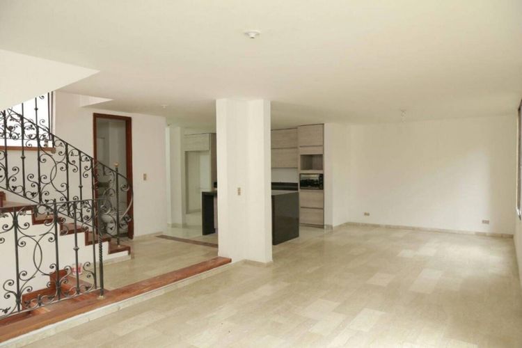 Casa en Arriendo en El Poblado, Medellín - Miniatura 12