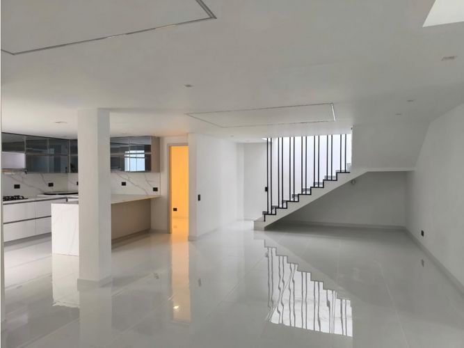 Casa en Venta en Suramérica, La estrella - Miniatura 2